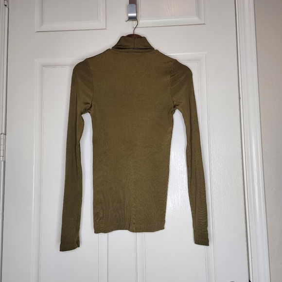 Goldsign The Rib Turtleneck | Copper Rust | Size Small - Picture 2 of 7